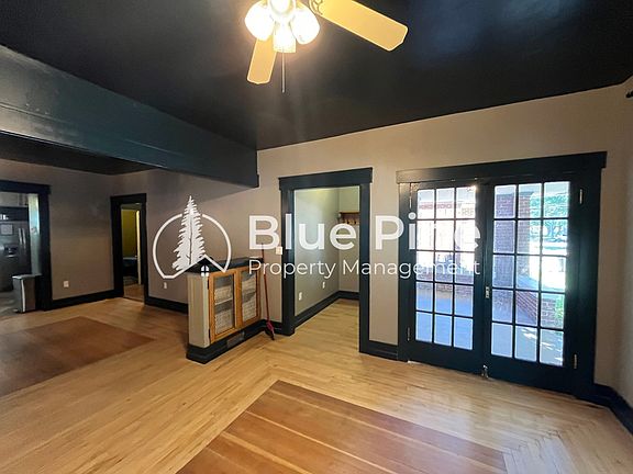2nd image of 542 K St
