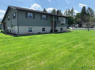 93 Maryland Ave, Jersey Shore, PA 17740