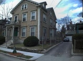 121 Moore St, Providence, RI 02907