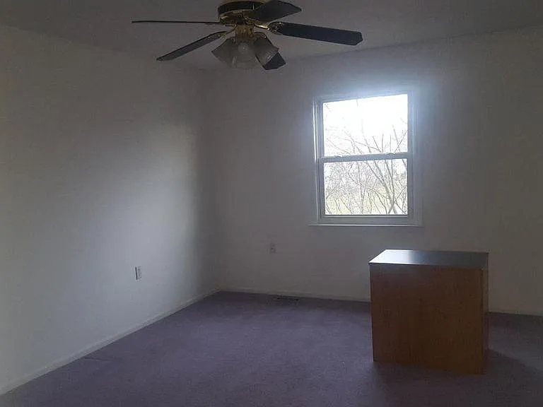 1170 Sawmill Rd — Photo 8