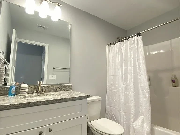 900 Allstar Ave — Photo 11