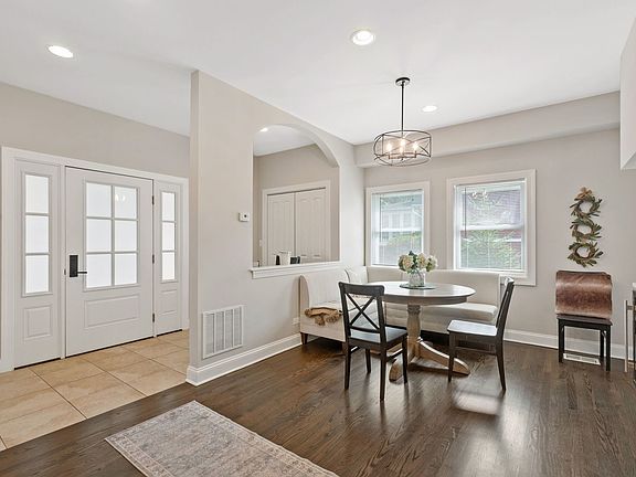 5th image of 941 Greenwood Ave