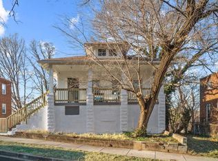 574 49th Pl NE, Washington, DC 20019