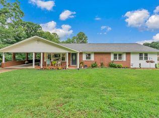 21 Thomas Rd, Collinsville, VA 24078