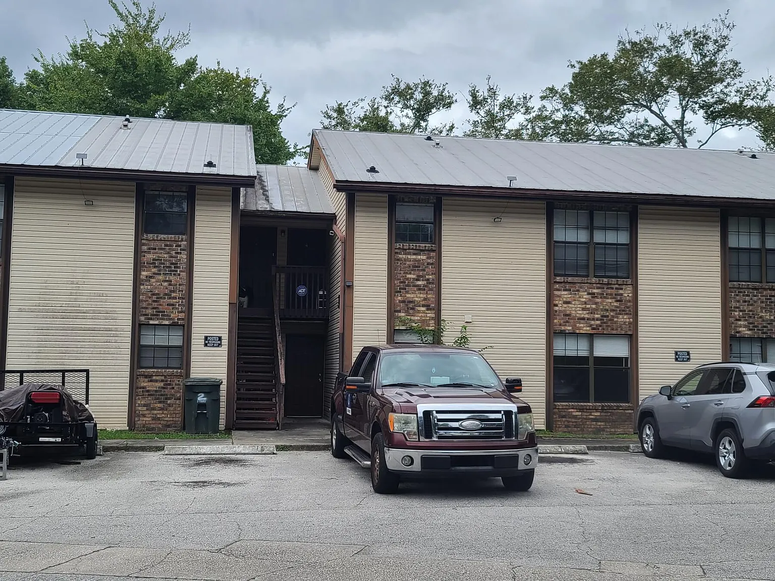 2 bed, 2.0 bath, 1200 sqft, $1,400 — Photo 1