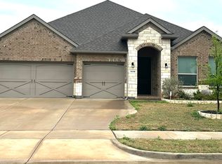 1008 Virginia Dr, Mansfield, TX 76063