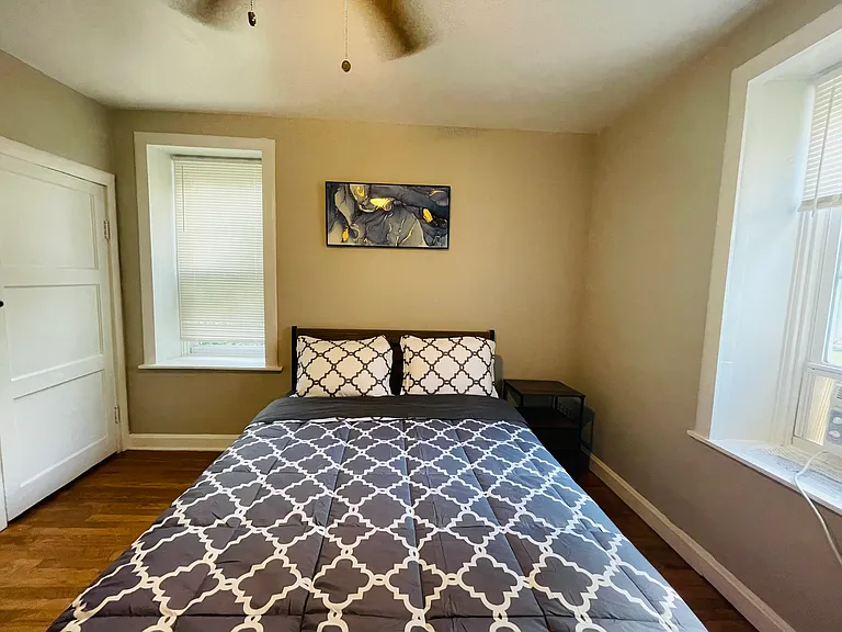 7845 Montgomery Ave #9 — Photo 12