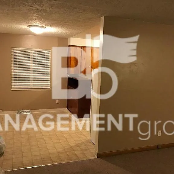 5442 NE 38th Ave — Photo 7