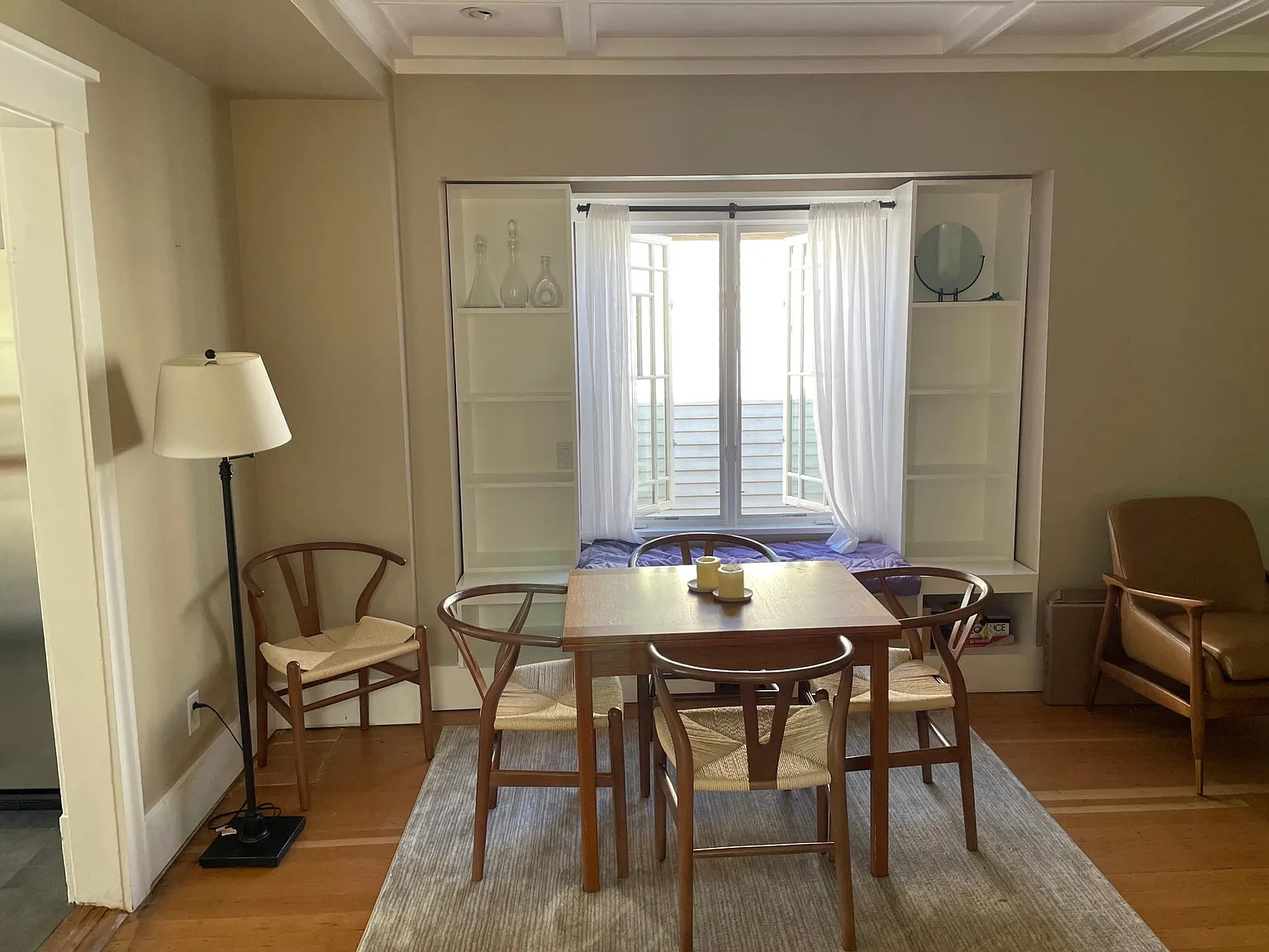 574 E 8th Ave — Photo 3