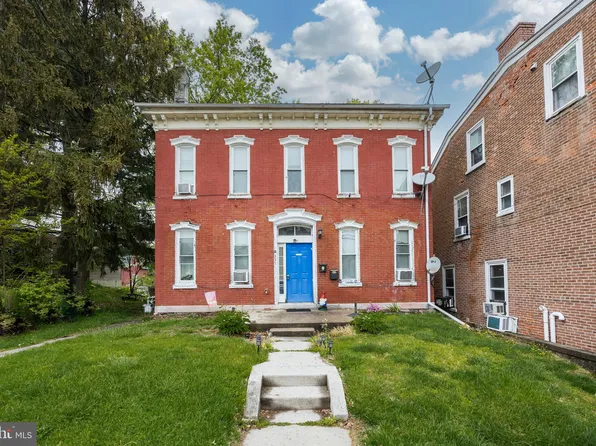 237 Chestnut St, Spring City, PA 19475