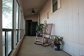 2nd image of 501 Avenue S