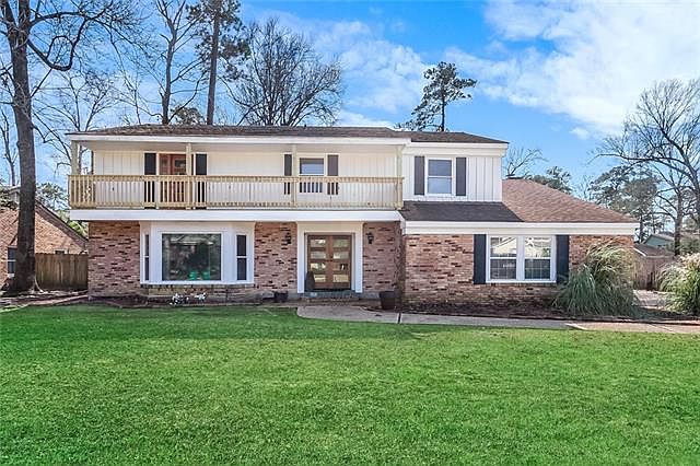 1st image of 687 Marilyn Dr
