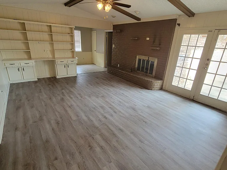 1314 Hanna Cir — Photo 6