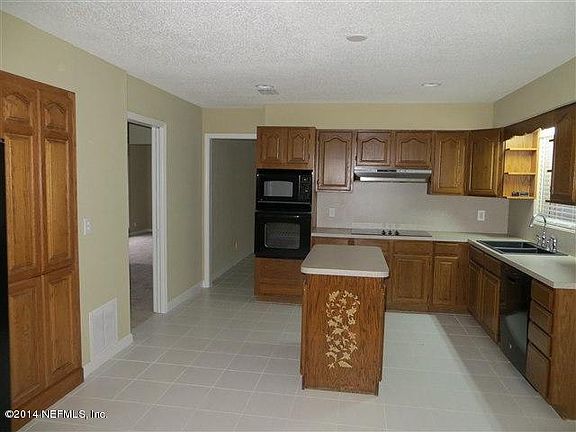 5th image of 8126 PARKRIDGE Circle S