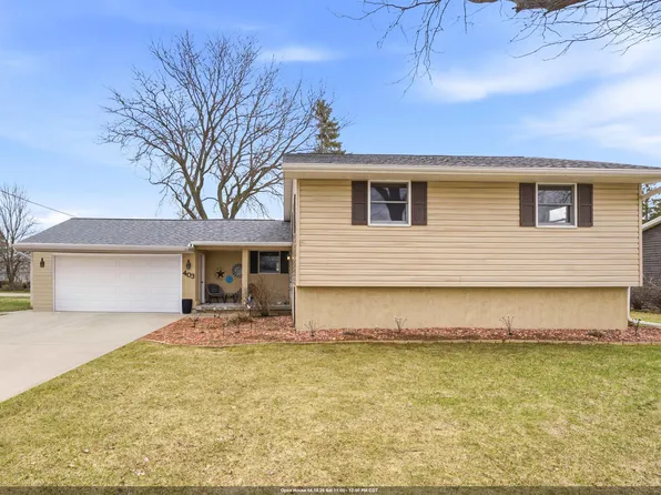 403 Orchard Ln, Little Chute, WI 54140