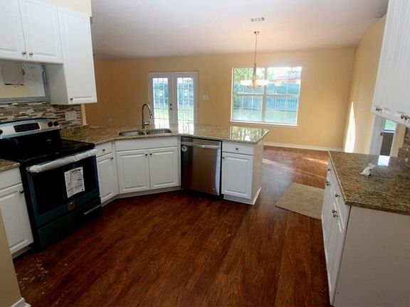 5th image of 7140 Baysprings Dr