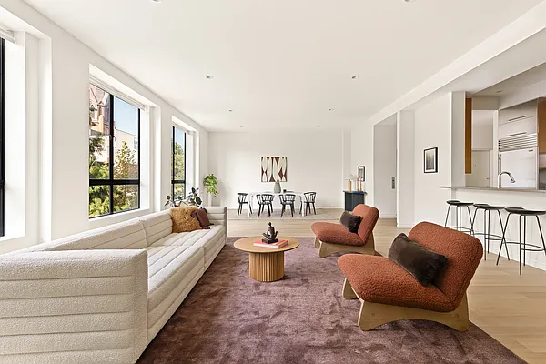 Sold by Compass | media 1