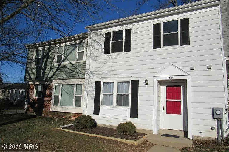 14 Moon Maiden Ct — Photo 1
