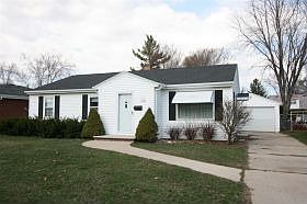 1st image of 1955 Hillview Dr