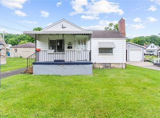 436 W Wood St, Lowellville, OH 44436