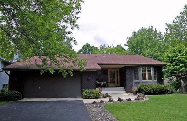 1st image of 15388 76th Ave N