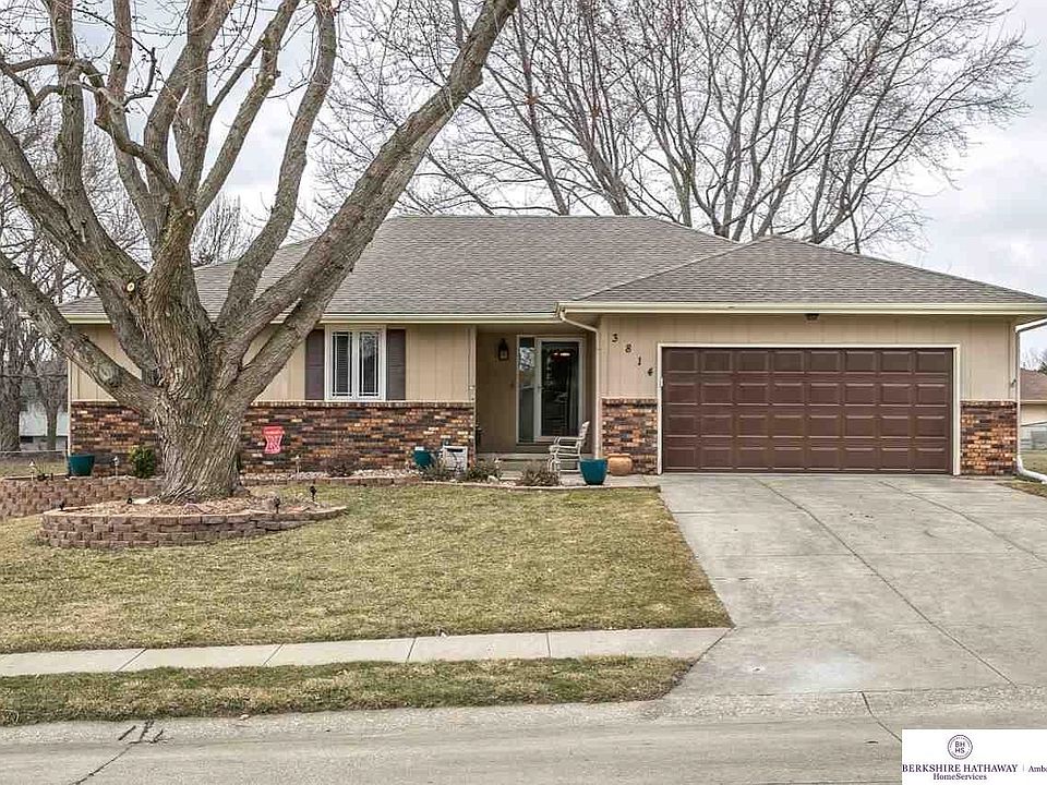 1st image of 3814 N 206th St