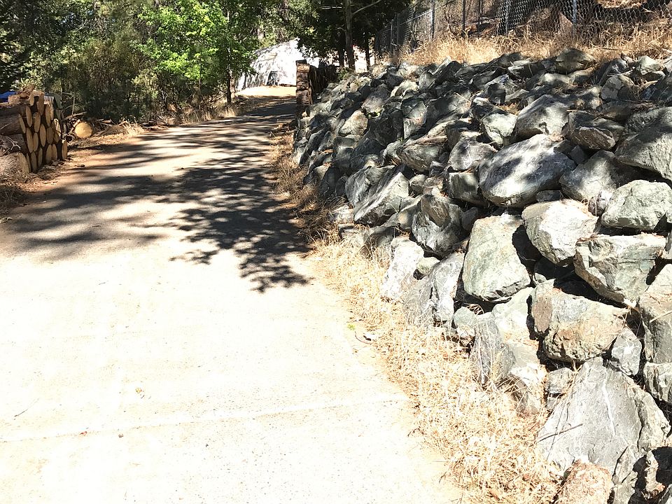 2nd image of 14837 Emerford Rd