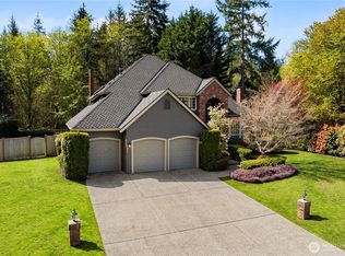 24535 NE 72nd St, Redmond, WA
