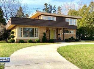 1409 25th St, Two Rivers, WI 54241