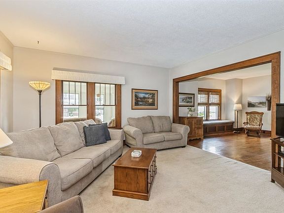 3rd image of 496 E Hilton St