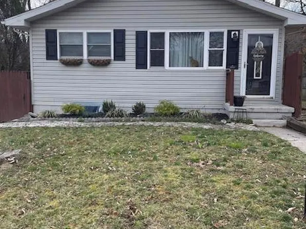 155 S Robin Dr, Ridgeley, WV 26753