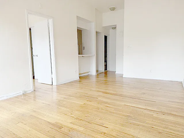 30 W 96th St #4G — Photo 1