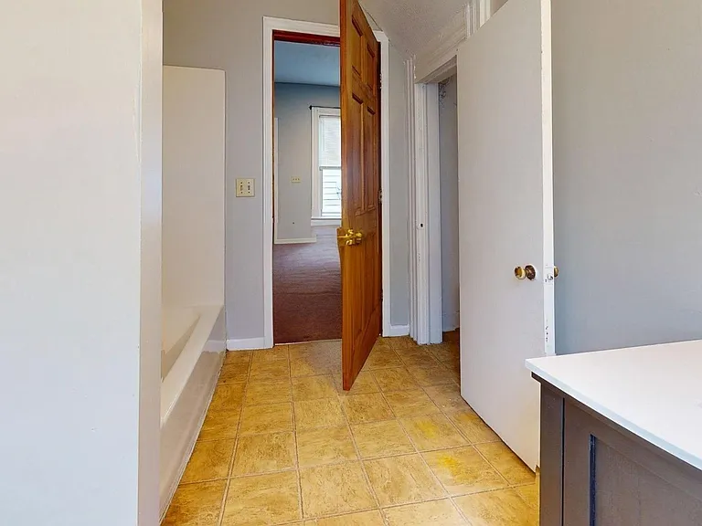 2053 W 95th St — Photo 79
