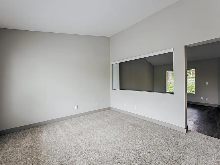 Sycamore Canyon Apartments — Photo 26