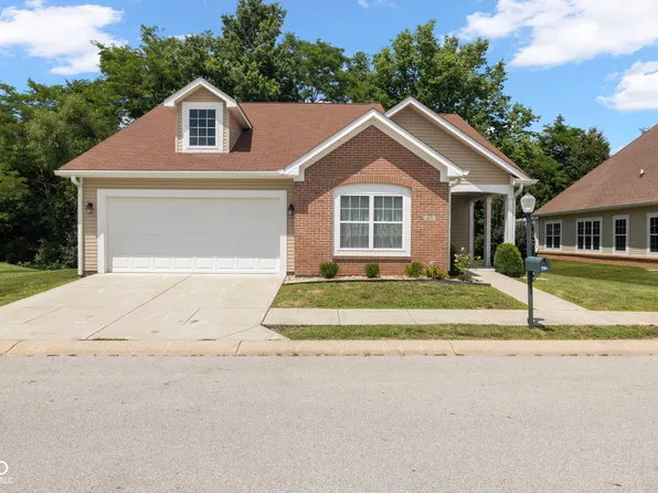 471 Harvest Moon Dr, Greencastle, IN 46135