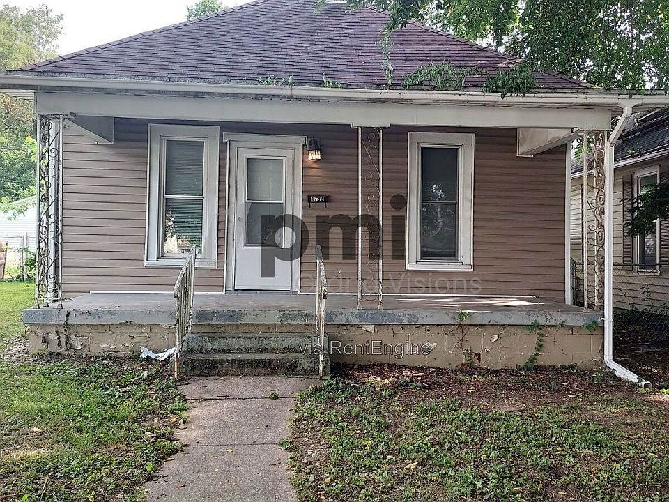 1st image of 1753 E Clay St