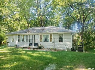 249 Ehrett St, Creve coeur, IL 61610