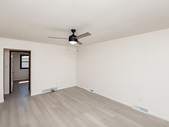 2nd image of 4021/4023 79th St