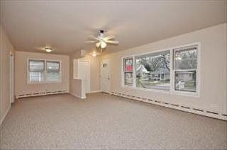 3rd image of 1643 E Forest Ave