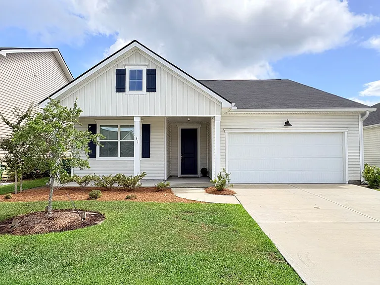 41 Jocassee Rd — Photo 1