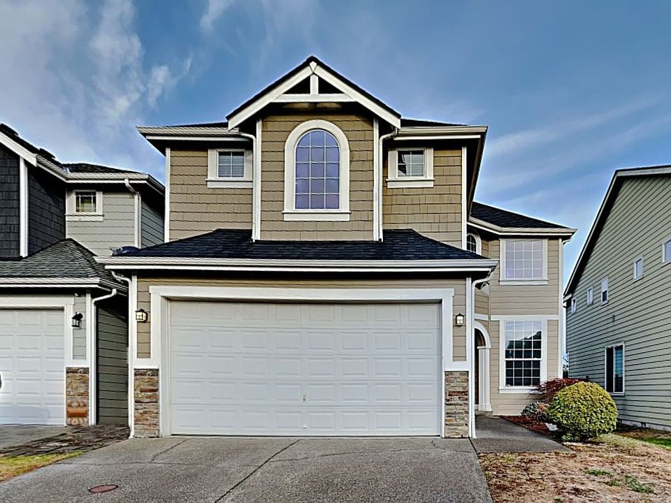 1st image of 11427 183rd St E