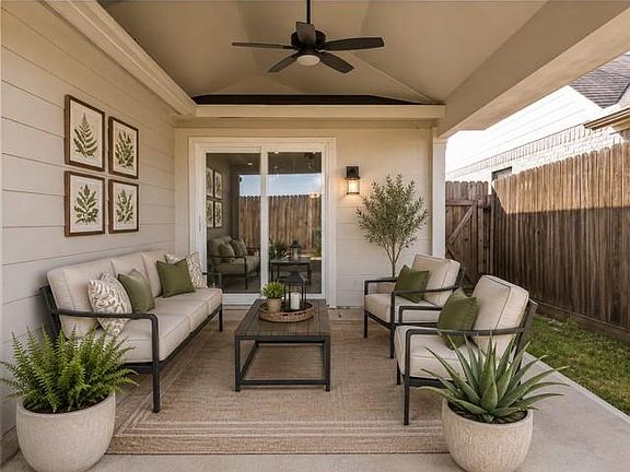 5th image of 20710 Rainmead Dr