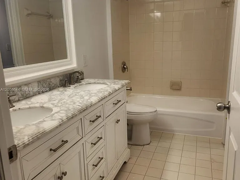 7085 Nova Dr #102 — Photo 11