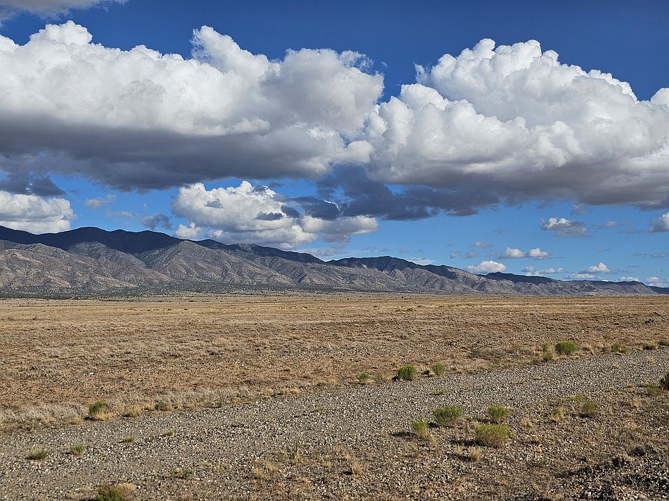2nd image of 4 Canyon Del Riv #U5