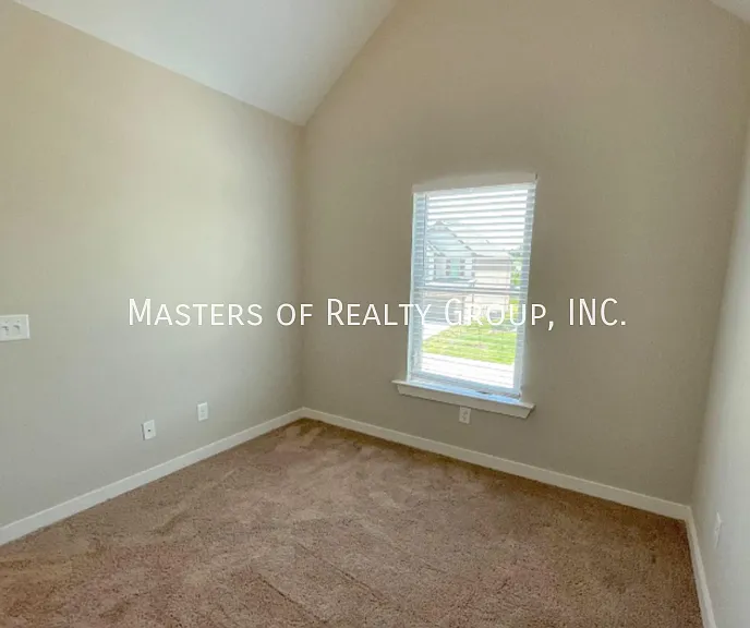 329 Shiloh Creek Dr — Photo 28