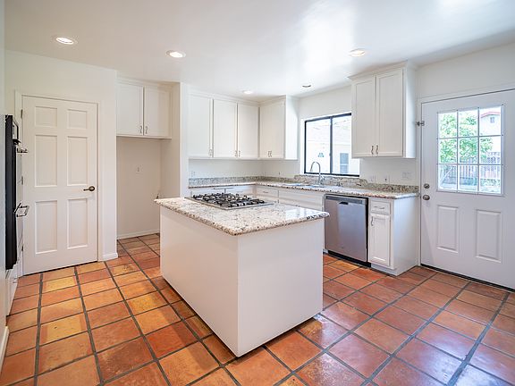 2nd image of 8539 Yolanda Ave