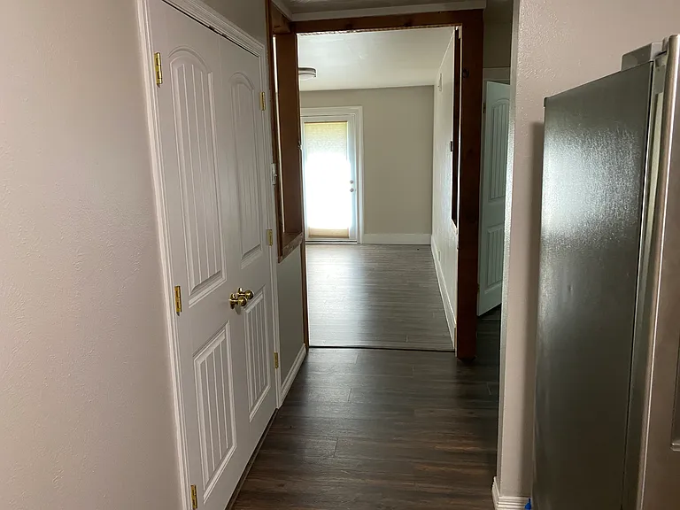 10809 Marchant Cir — Photo 9
