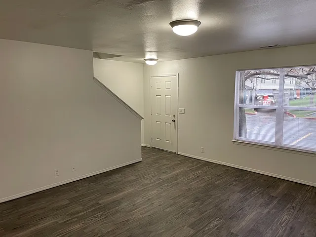 Mulberry Park Apartments — Photo 30