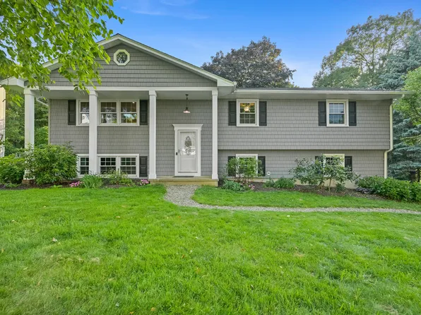 7 Fawn Road, Bethel, CT 06801