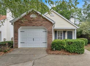 2632 Laurel Ln NW, Kennesaw, GA 30152